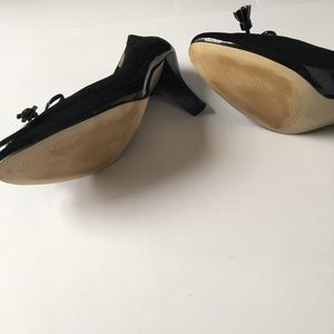 cole haan suede pumps